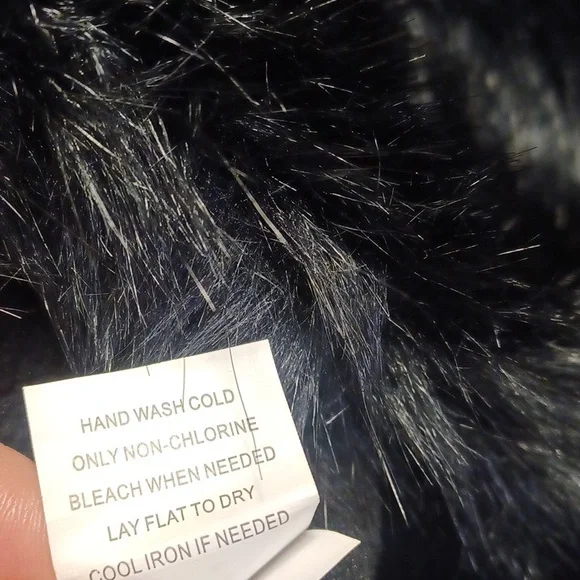 Hat - Picture 7 of 8